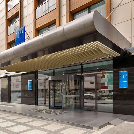 Tryp by Wyndham Istanbul Topkapi Bagian luar foto