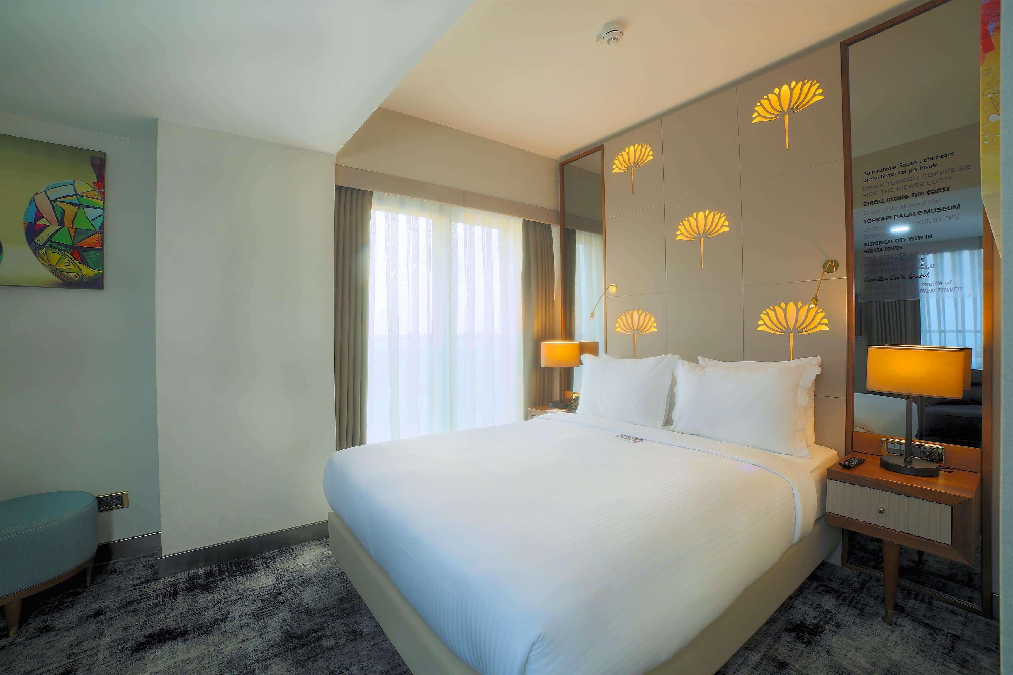 Tryp by Wyndham Istanbul Topkapi Bagian luar foto