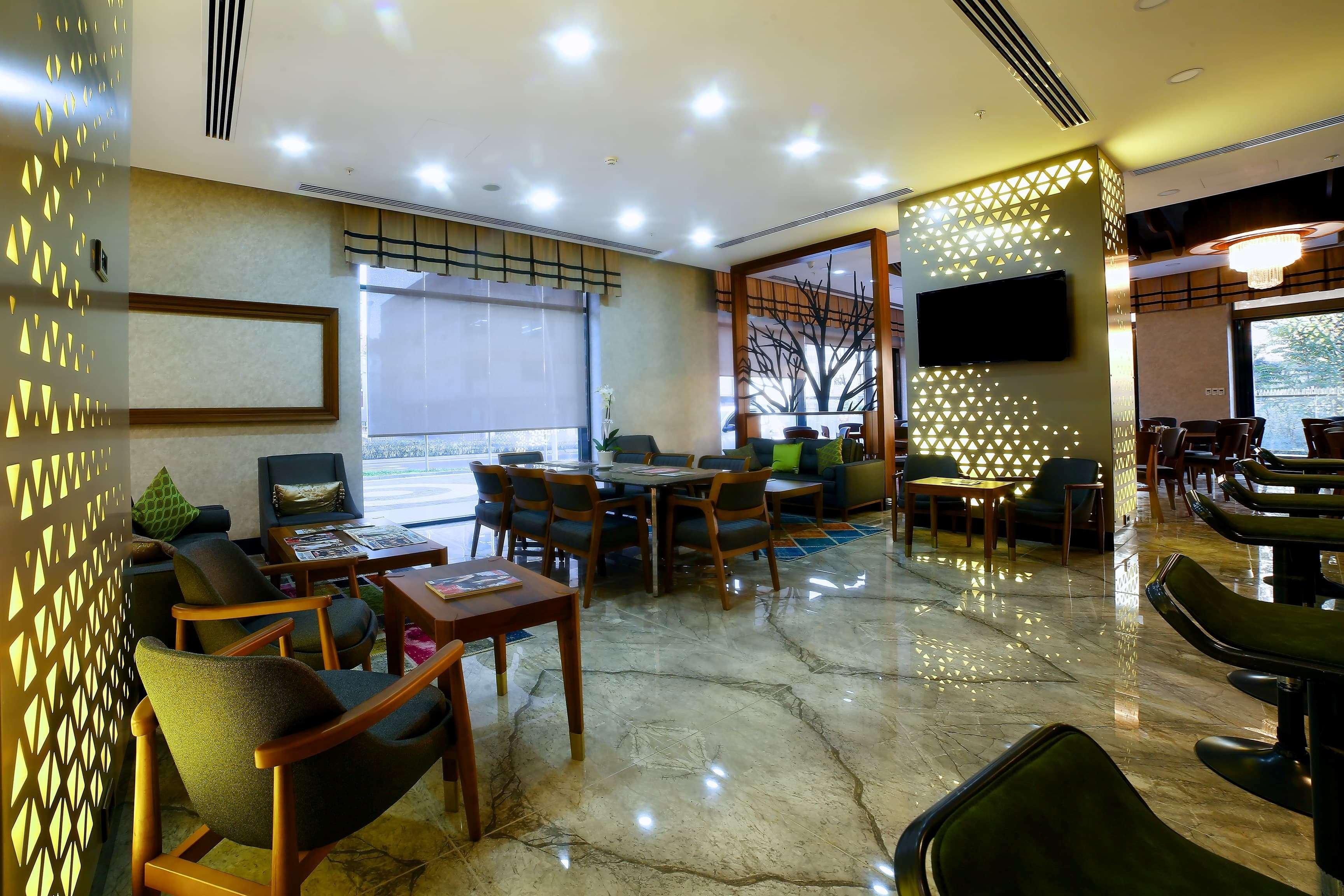 Tryp by Wyndham Istanbul Topkapi Bagian luar foto
