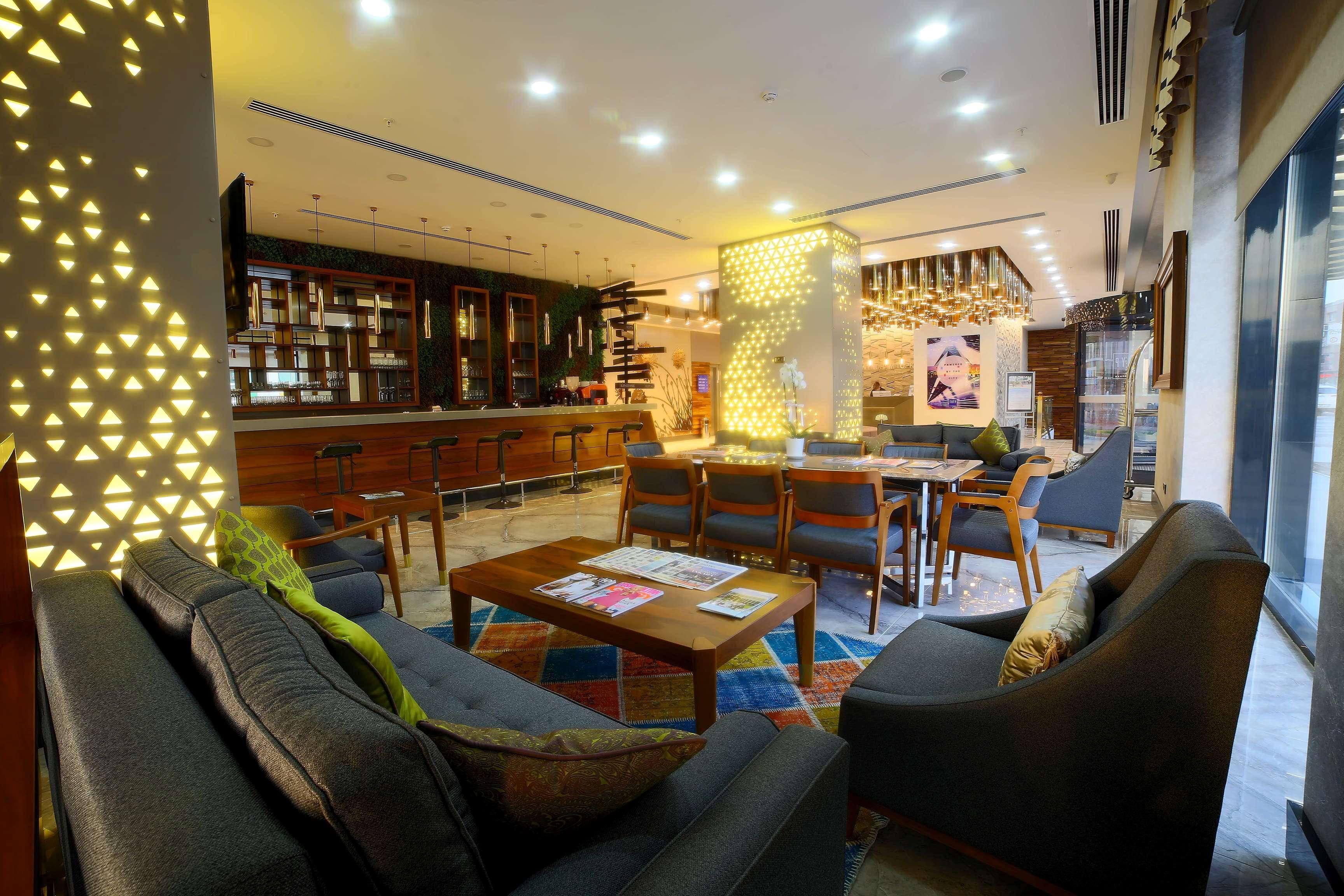 Tryp by Wyndham Istanbul Topkapi Bagian luar foto